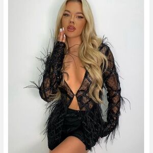 Dressmezee 2 piece set - Elegant Black Sheer Feathered set